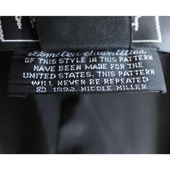 Vintage 90s Nicole Miller Silk Movie Production Actor Actress TV Film Theme Vest - Picture 4 of 16